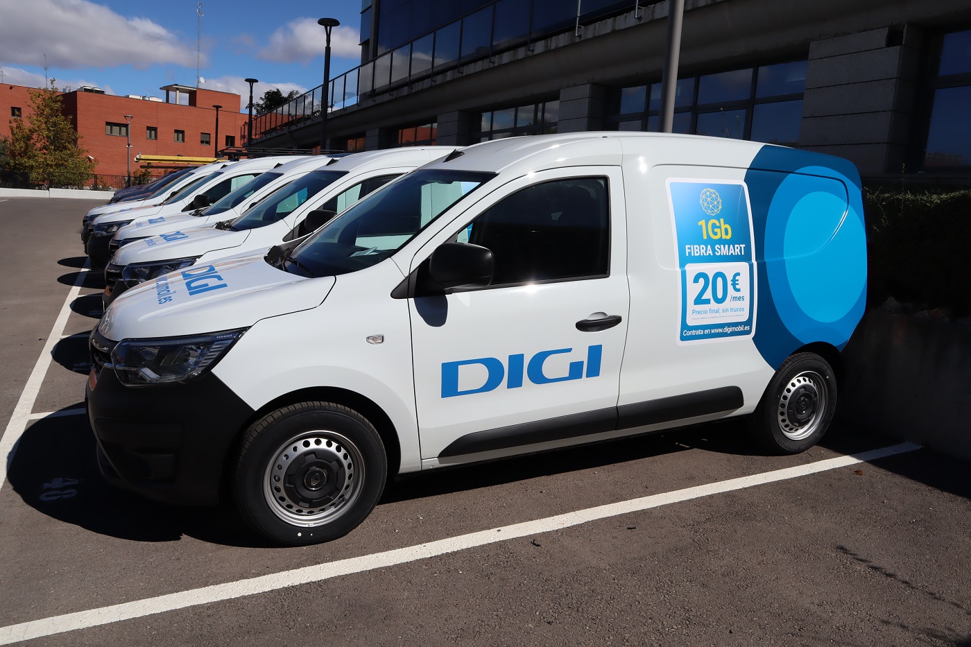 DIGI llegará con su fibra propia a 2,5 millones de hogares en Andalucía en los próximos 3 años